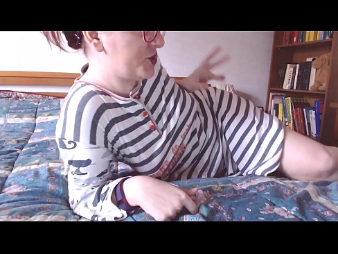 ❤️ Vezmi si to velké černé péro do pusy, malá otrokyně ❤️ Porno video u nás cs.sexvideogif.ru ❤